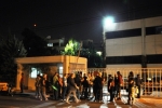 2012-10-16 Συγκέντρωση έξω από τον Alpha και μετά έξω από Sentra_Eter-17.jpg
