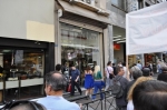 2012-10-17 Συγκέντρωση έξω από βιβλιοπωλείο Κυριακίδη_Eter-07.jpg
